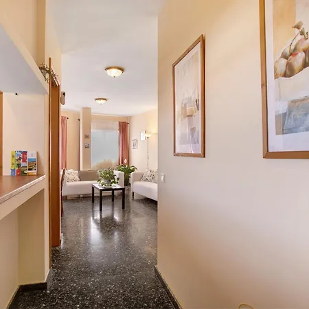 Casa Fefa كانديلاريا